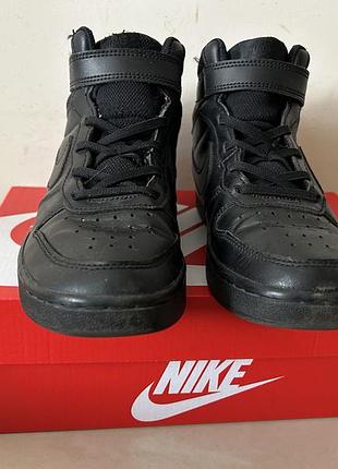 Кроссовки ботинки nike