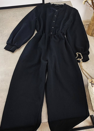 Крутезний чорний комбінезон zara