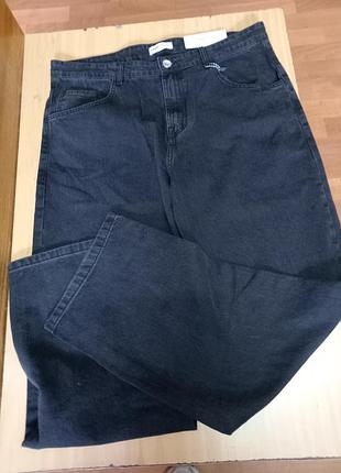 Джинсы серого цвета на втором фото цвет похожий. размер 36. турция