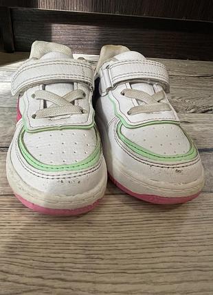 Кросівки дитячі