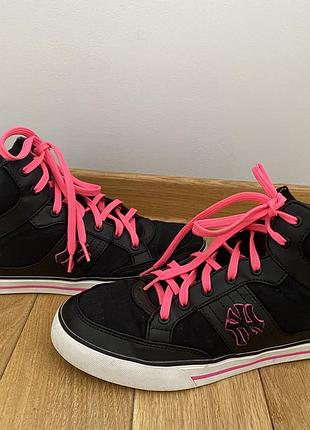 Кроссовки женские размер 40 new york yankees