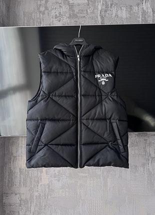 Жилетка prada