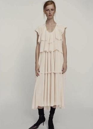 Роскошное платье с воланами zara studio