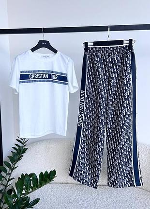 Костюм люкс класу