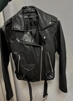 Шкіряна куртка zara