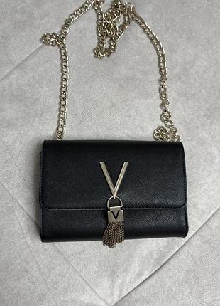 Маленька сумочка valentino