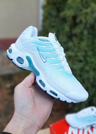 Крутые женские кроссовки топ nike