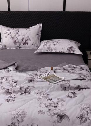 Чудовий комплект з повноцінною ковдрою, мустанг