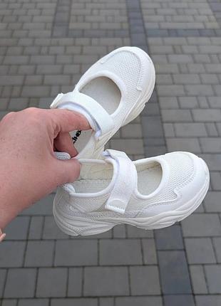 Неймовірна новинка для дівчаток