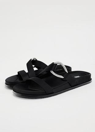 Босоніжки шльопанці zara