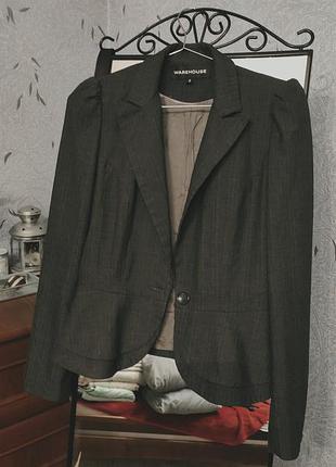 Костюм жіночий піджак і спідниця