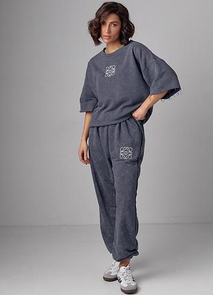 Спортивный костюм тай-дай с вышивкой