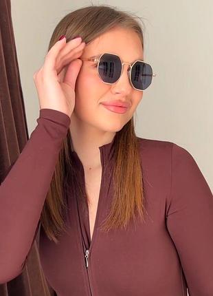 Сонцезахисні окуляри тренд 2025