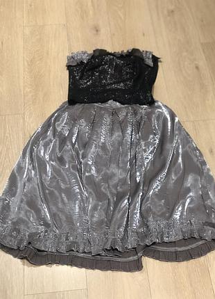 Костюм зі спідницею вечірній