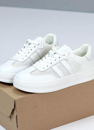 Кеды женские белые