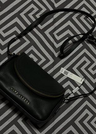Marc jacobs кожаная женская сумка the groove mini messenger – kombu green