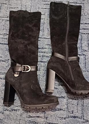 Сапожки высокие