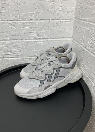 Мужские кроссовки adidas ozweego оригинал 43р