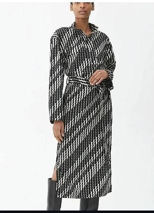 Платье arket