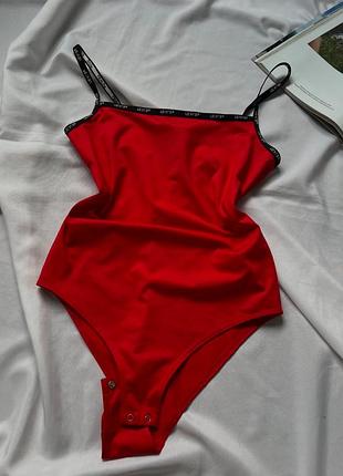 Боді levis нове