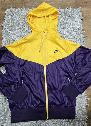 Шикарная вітровка унисекс
 nike the windrunner
