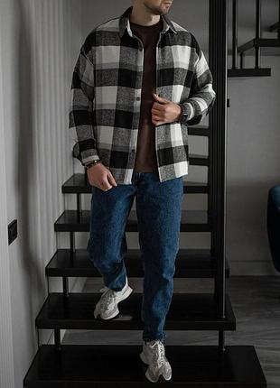 🖍топовый комплект. футболка+джинсы+рубашка.