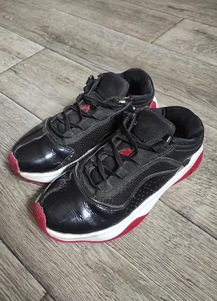 Кросівки air jordan