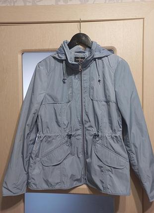 Куртка спортивная, ветровка