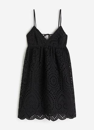 Черное хлопковое кружевное платье от h&m