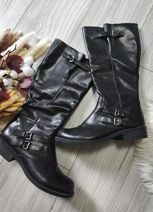 Высокие сапоги из натуральной кожи