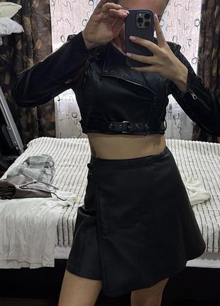 Юбка шкіряна на запах