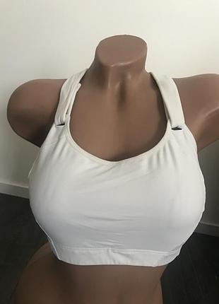 Спортивный топ