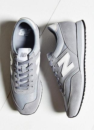 Кросівки new balance