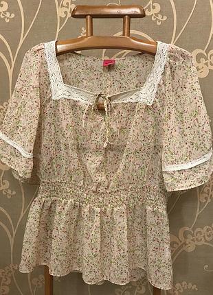 Очень красивая и стильная брендовая блузка 20