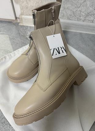 Черевики zara