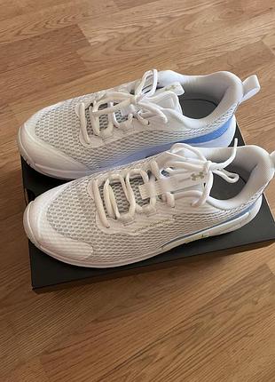 Кроссовки женские under armour3 фото