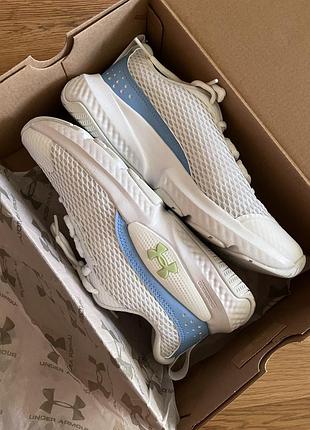 Кроссовки женские under armour