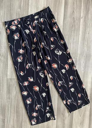 Легкі вільні штанці палаццо в квітковий принт л