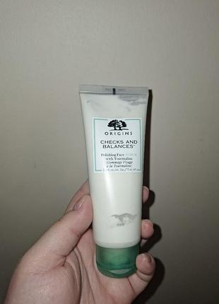 Origins cheek and balances polishing face scrub