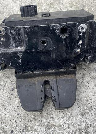 Замок кришки багажника opel vectra c, караван, 2002-2008, оригінал, б.у., 13185566