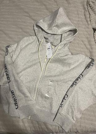 Костюм штани та кофта calvin klein