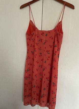 Платье в вишню р.м asos 8