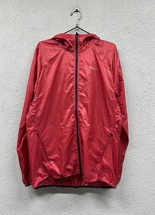 Куртка ветровка saucony m спортивная для бега мужская