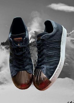 Шкіряні кросівки adidas оригінальні