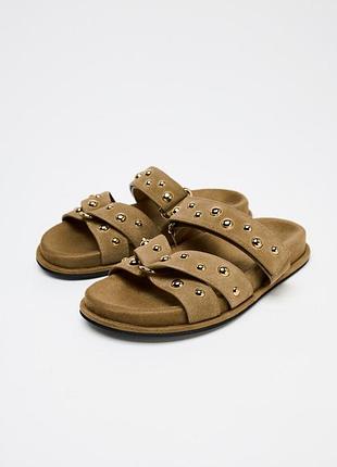 Замшевые сандалии с заклепками zara
