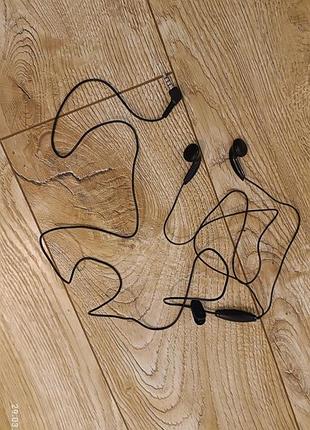 Наушники lenovo новые с микрофоном и клипсой