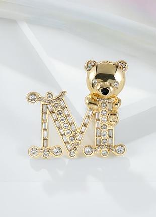 Розкішна брошка ведмедик тримає букву max mara брошка ведмідь тедді