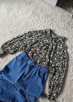 Блуза женская в цветы