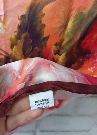 Восхитительный платок 100% шелк с яркими цветами