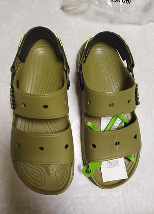 Сандалии crocs